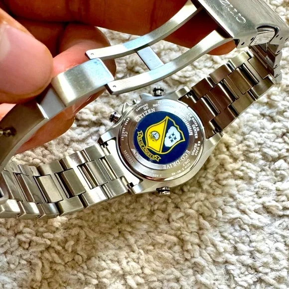 *READ DESCRIPTION* Citizen Eco-Drive Blue Angles H800 Radio controlled Watch - Picture 5 of 16